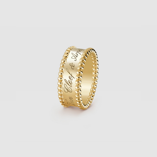 Perlée signature ring